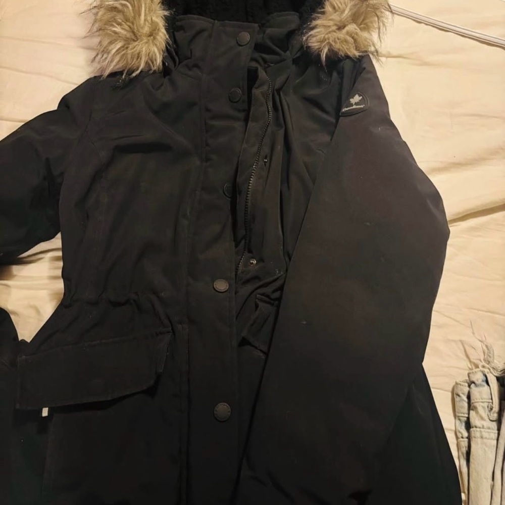 Women's Black Parka with Fur Trim